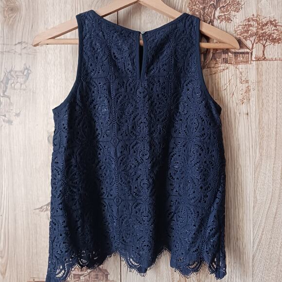 Loft Lace Overlay Tank Top Blouse Navy Blue Size XS - Picture 4 of 8